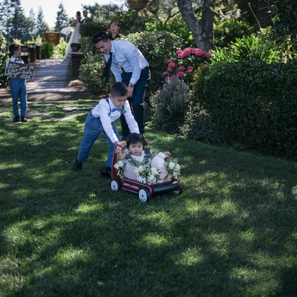 植村由理が撮影したウェディングや家族、ビジネスの写真
