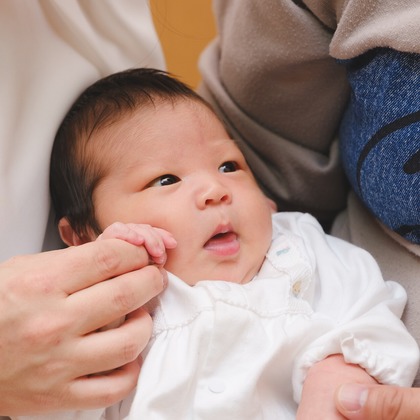 高夏写真店が撮影したニューボーンフォトの写真