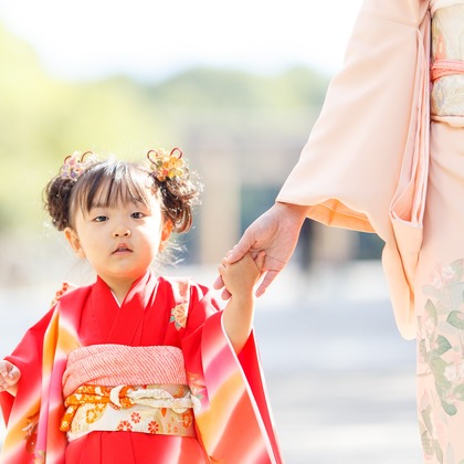 中井企画が出張撮影したネクタイ, フラッシュ撮影, ストリートファッションなどが写った「七五三(奈良)」の家族写真