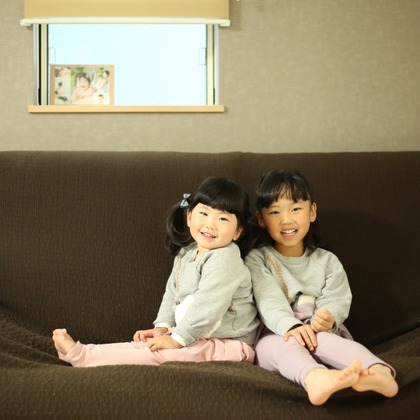 出張撮影HUG TIMEが撮影したニューボーンフォトの写真