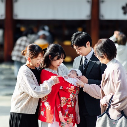 出張撮影くろさわが出張撮影したショール, 唯一, 裸足などが写った「お宮参り」の家族写真