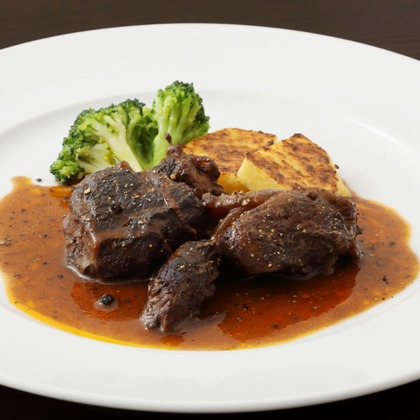 森安　照が撮影したウェディングや家族、ビジネスの写真