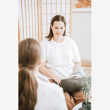 小平　百香が撮影したウェディングや家族、ビジネスの写真