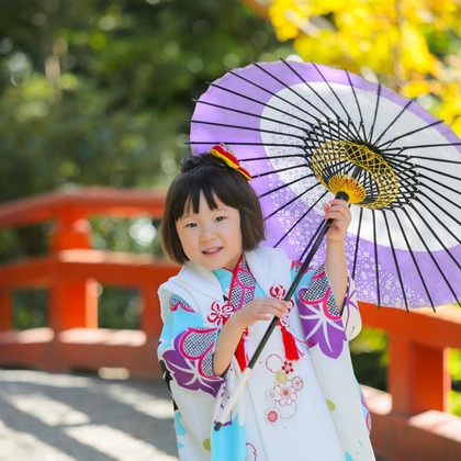 出張撮影　FotoMatograph　間藤　恒が出張撮影した「21.11.12　鶴岡八幡宮　椋梨様」の家族写真