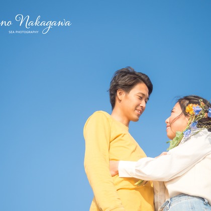 中川彩乃が出張撮影した「ビーチサイドポートレート」の家族写真