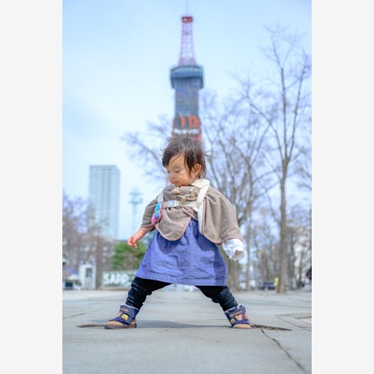 高木勇斗が出張撮影したグローブ, フラッシュ撮影, 家族一緒に写真を撮るなどが写った「様々な人物」の家族写真