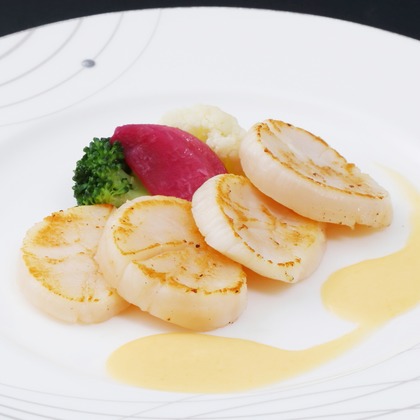 森安　照が撮影したウェディングや家族、ビジネスの写真