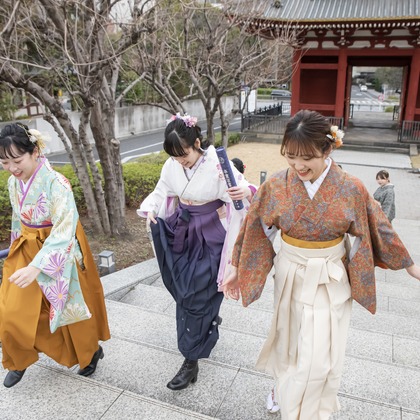 山下　剛が出張撮影した「卒業フォト」の家族写真