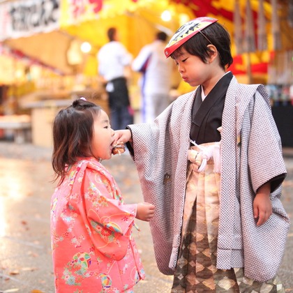 Kan Suzuki  photographyが出張撮影した家族写真, 植物, 七五三が写ったエンゲージメントフォトの写真