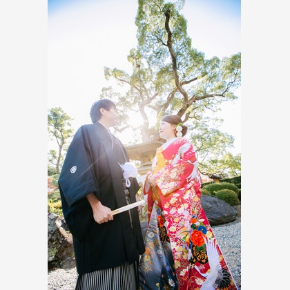 Tomi Photo Studioが撮影したウェディングや家族、ビジネスの写真