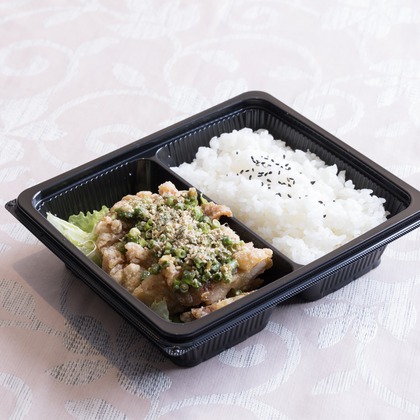 大阪フォトファクトリーが撮影したウェディングや家族、ビジネスの写真