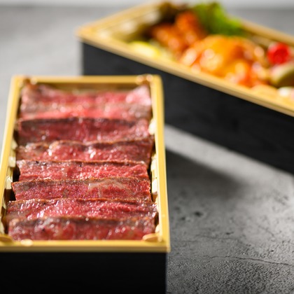 R-4photographが撮影したウェディングや家族、ビジネスの写真