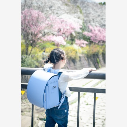 戸澤麻衣が出張撮影した「昭和記念公園で新一年生の撮影」の家族写真