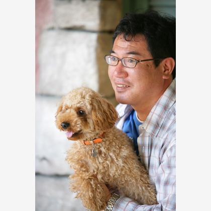 株式会社Photo Luckyが出張撮影した肉食動物, おもちゃの犬, 犬の服が写った家族写真(キッズ,ベビーフォト)の写真