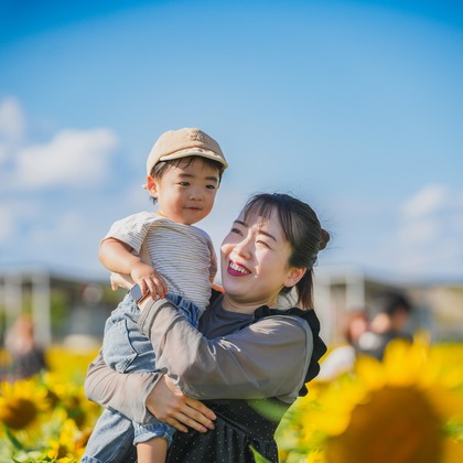 石井凡騎が出張撮影した赤ちゃん・幼児服, 慰め, 乳児が写った家族写真(キッズ,ベビーフォト)の写真
