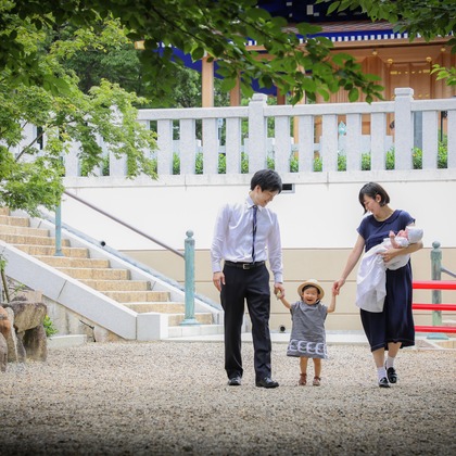 r.n.m Photolifeが撮影した家族写真の出張撮影/お宮参りの写真
