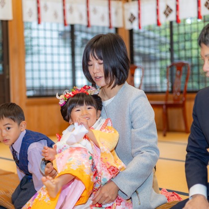 PhotoBaseありよしが撮影した家族写真の出張撮影/七五三フォト/お宮参り/旅行先の記念撮影の写真