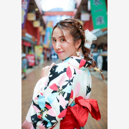 菊池茂生が撮影した店舗/オフィス/サロン撮影/料理撮影/商品/物撮り/不動産/竣工/人物撮影の写真