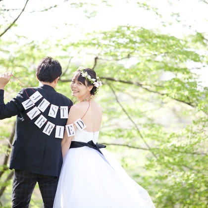 skyward photo film（竹本飛鳥）が撮影した「前撮りドレス」の写真