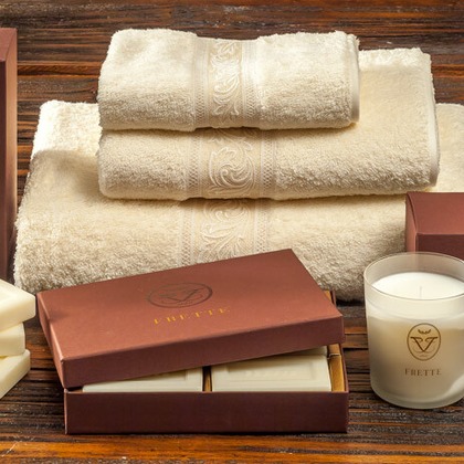 富岡敦が撮影したウェディングや家族、ビジネスの写真