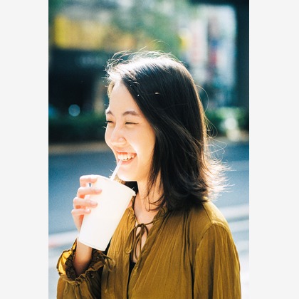 鈴木雅人が出張撮影したかざりや -蒸し餅-, Ichimonjiya Wasuke (Aburi-Mochi), ネクタイなどが写った「ファミリー/ウェディング」の家族写真