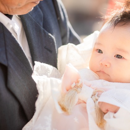 あかすたが出張撮影した「お宮参り」の家族写真