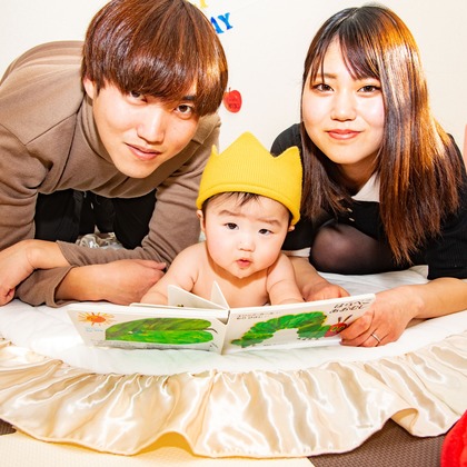 岩坪眞一郎が出張撮影した植物, 雲, 空が写った家族写真の出張撮影の写真