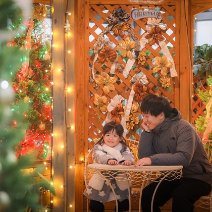 株式会社Neo-Smile 「locationbreeze」高橋 徹が出張撮影した臨江裁判所, Tooruokisan Zuigan Temple, フィクスチャなどが写った「記念写真」の家族写真