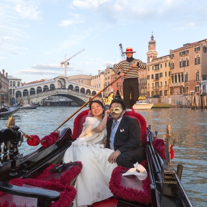 アジェンツィア・フォトグラフィカ・ミケランジェロが撮影した「:albumName」の写真