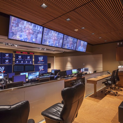 富岡敦が撮影したウェディングや家族、ビジネスの写真