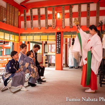 名畑文巨写真事務所が出張撮影したTemma Tenjin Hanjo Tei, 虹彩, 祖父母が写った家族写真(キッズ,ベビーフォト)の写真