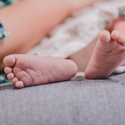 Photo Design CRIEが出張撮影した「マタニティ・ニューボーン」の家族写真