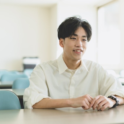 丹野雄二が撮影した「大学入学案内」の写真