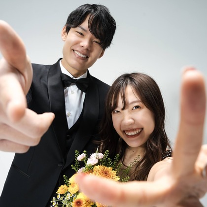 鈴木雅人が出張撮影したかざりや -蒸し餅-, Ichimonjiya Wasuke (Aburi-Mochi), ネクタイなどが写った「ファミリー/ウェディング」の家族写真