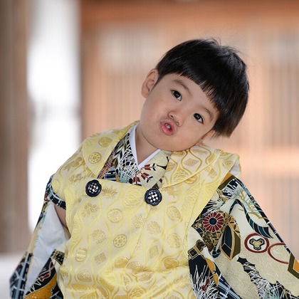 スタジオファンタスが出張撮影した家族旅行, 子供たち, 顎が写った七五三フォトの写真