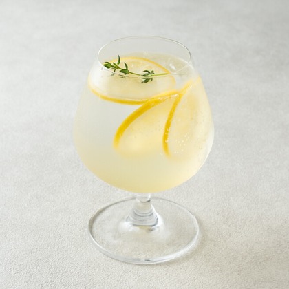 山﨑さと子が撮影したウェディングや家族、ビジネスの写真