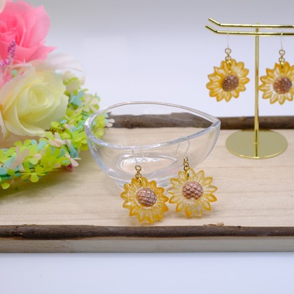 柴田美穂が撮影した「ハンドメイドピアス」の写真