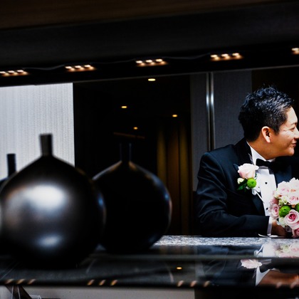 1978 ( Mille Neuf Cents Soixante-dix-huit) が撮影したウェディングや家族、ビジネスの写真