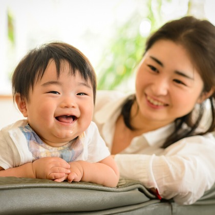 名畑文巨写真事務所が出張撮影したTemma Tenjin Hanjo Tei, 虹彩, 祖父母が写った家族写真(キッズ,ベビーフォト)の写真
