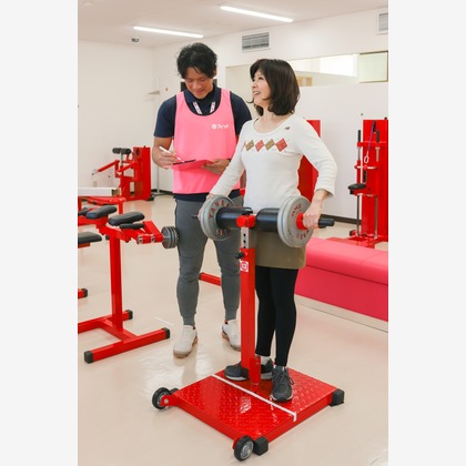 腰山大雅が撮影した「スポーツジム・ワイナリー・ダンスカンパニー」の写真