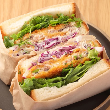 森安　照が撮影したウェディングや家族、ビジネスの写真