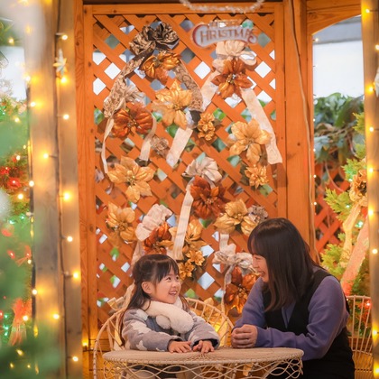 株式会社Neo-Smile 「locationbreeze」高橋 徹が出張撮影した臨江裁判所, Tooruokisan Zuigan Temple, フィクスチャなどが写った「記念写真」の家族写真