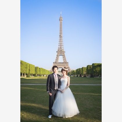 24to Produceが撮影した「パリでのフォトウェディング」の写真