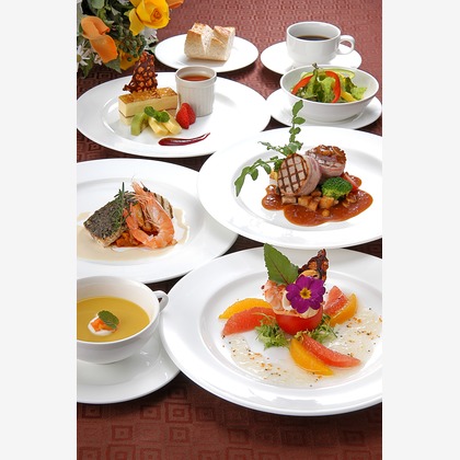 フォトファクトリーが撮影した料理撮影/商品/物撮り/不動産/竣工の写真