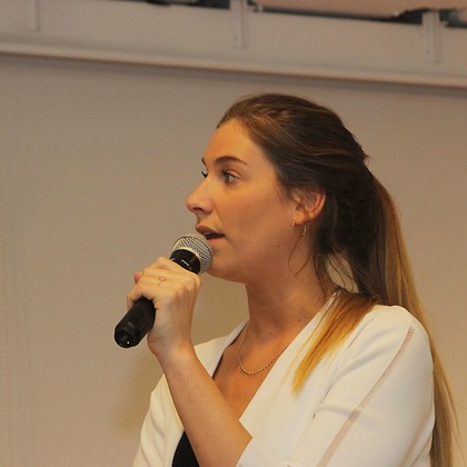 渡邉博海が撮影したウェディングや家族、ビジネスの写真