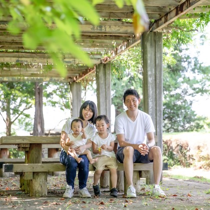 チャミーフォトグラフィーが撮影した家族写真の出張撮影の写真