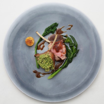 森安　照が撮影したウェディングや家族、ビジネスの写真