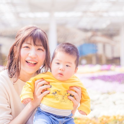 この写真は、出張撮影(家族写真(キッズ,ベビーフォト))のアルバム「春の撮影会」にある写真の1枚で、家族写真(キッズ,ベビーフォト)などが写っています。<br>「春の撮影会」では他にも:albumPhotoCount枚の家族写真を見ることができます。撮影者は出張撮影　ビンコロ堂です。カメラマンのプロフィールページで、家族写真(キッズ,ベビーフォト)撮影の口コミやおすすめコメントを見ることができます。