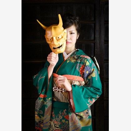 スマイルハンターが出張撮影した家族写真(キッズ,ベビーフォト)などが写った「成人式フォト」の家族写真