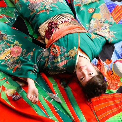 スマイルハンターが出張撮影した家族写真(キッズ,ベビーフォト)などが写った「成人式フォト」の家族写真